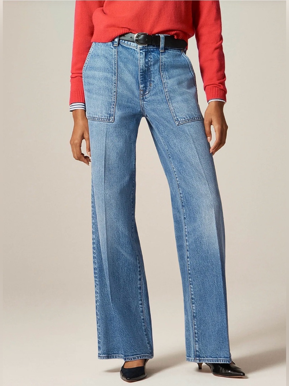 J.Crew Petite camp pocket wide leg jean
Color: London Wash Size 25P
